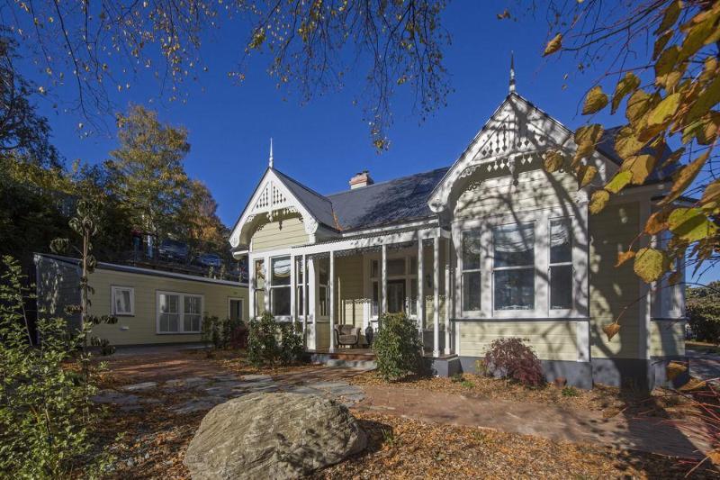 Hulbert House Luxury Boutique Lodge Queenstown Exterior photo